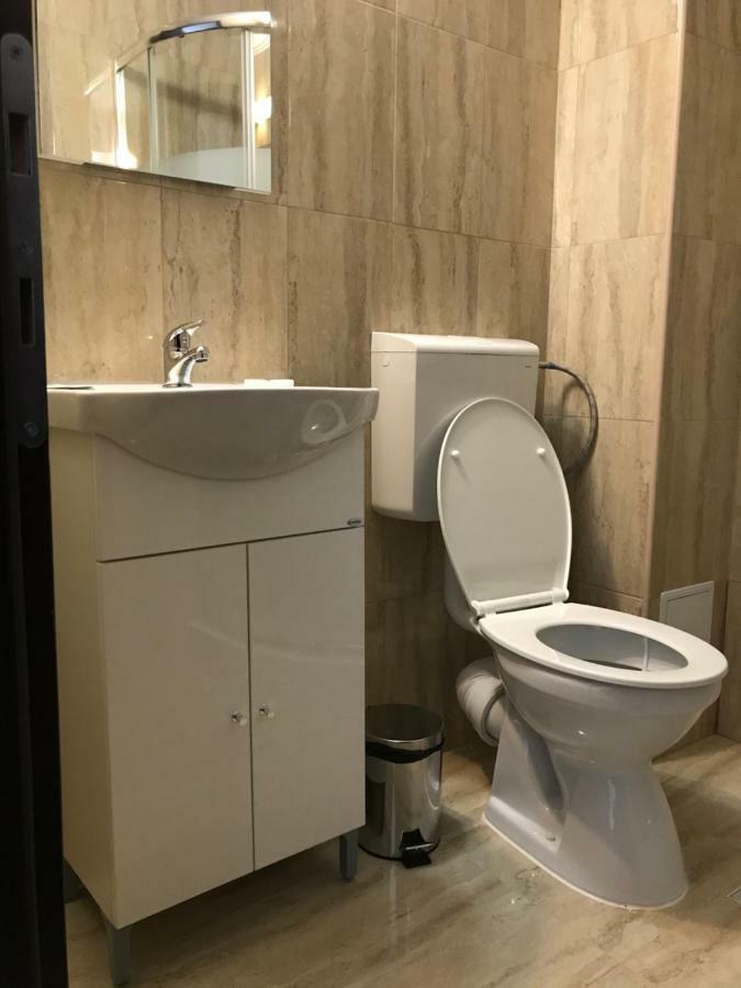 Casa Poienarilor Hotel Simbata de Sus Ngoại thất bức ảnh